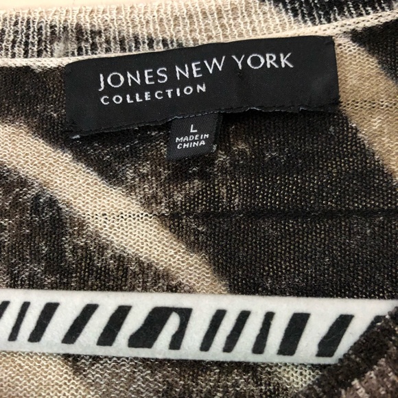 Jones New York Lightweight Cardigan Sweater- Size Large - Picture 3 of 5
